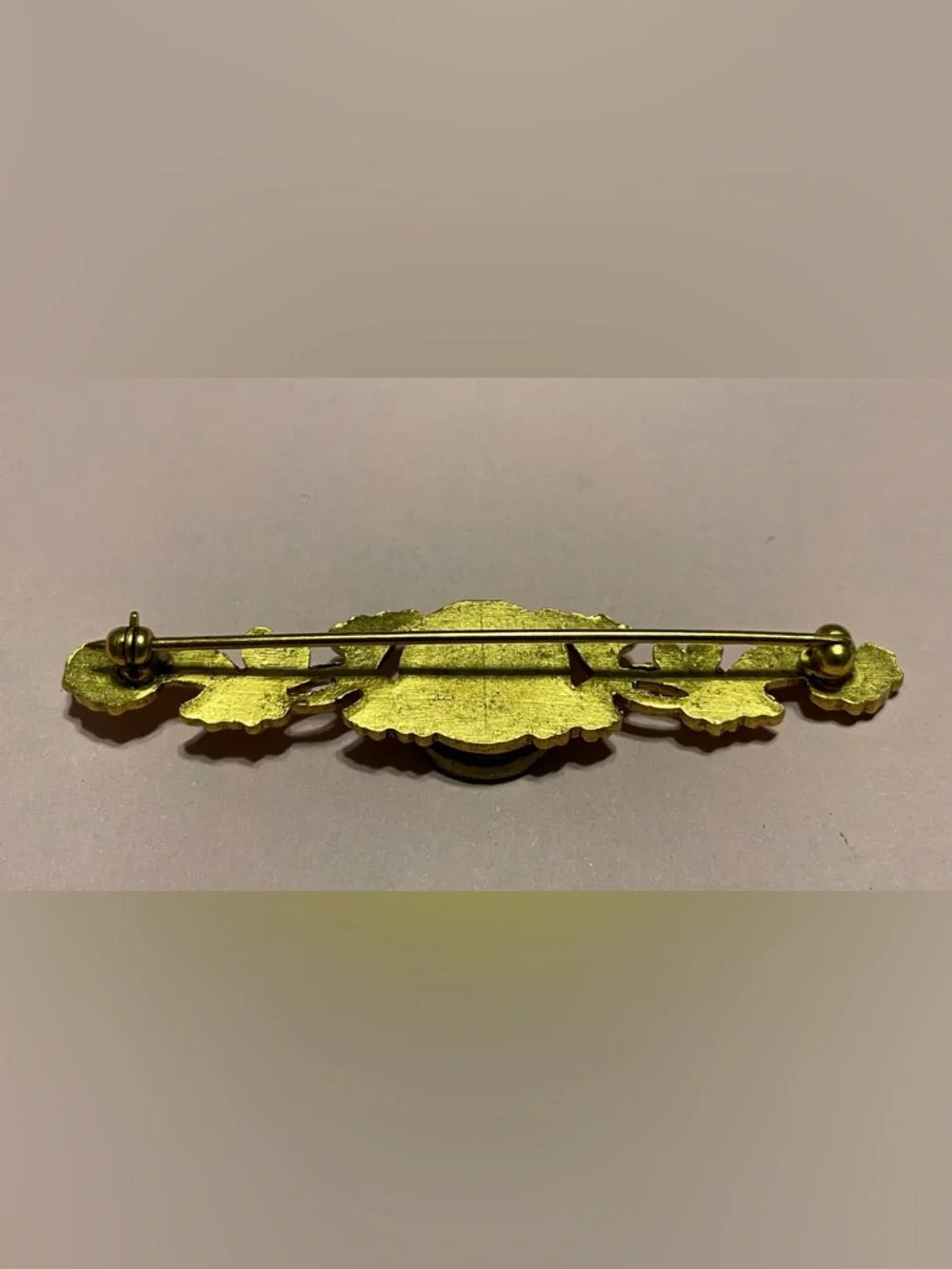 Vintage Ornate Gold Tone Bar Pin #9310